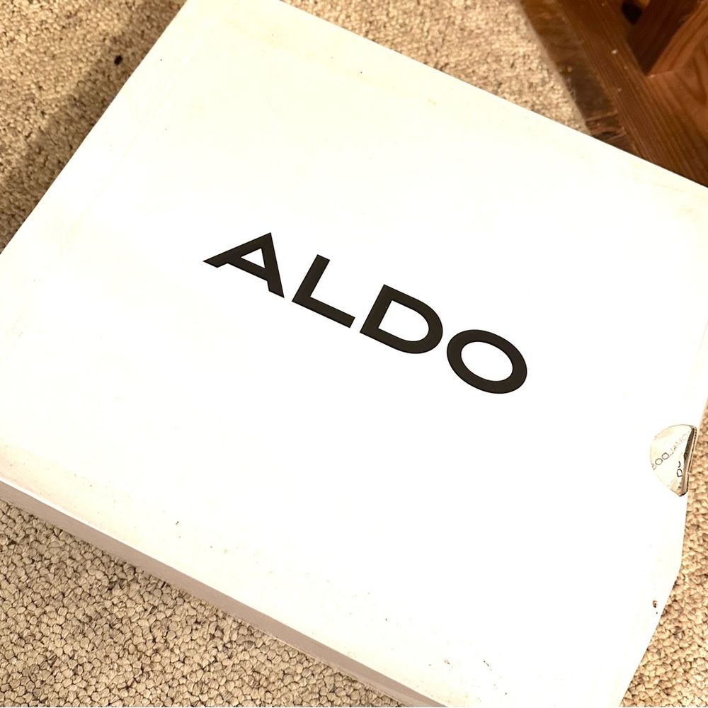 ALDO strapped heels - Picture 3 of 5